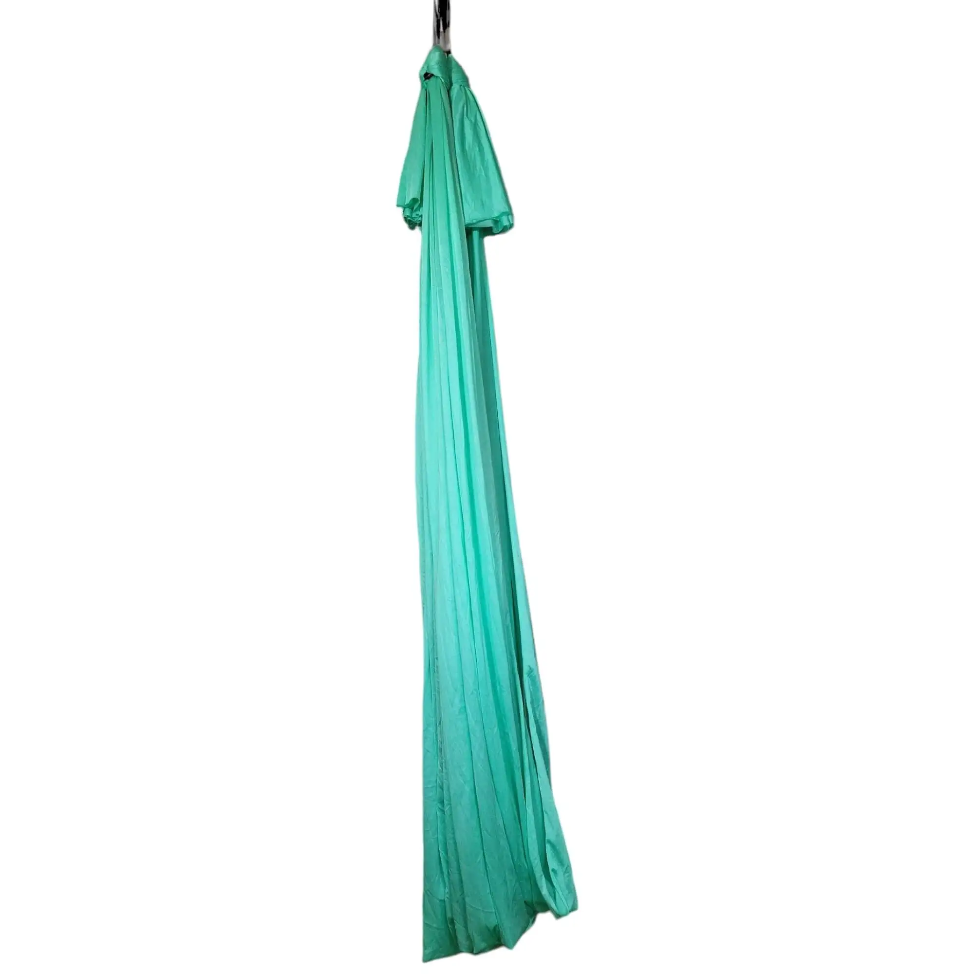 Yogatuch in Blautürkis, 4 Meter, nicht dehnbar, ideal für Aerial Yoga. Perfekte Qualität, erhältlich im Luftakrobatik Shop, schneller Versand.