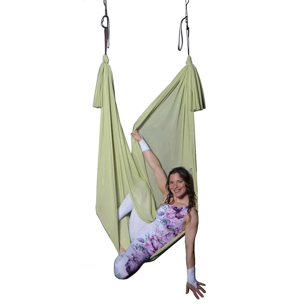 Hellolivefarbenes Aerial Yoga Tuch, 5 Meter lang, wenig dehnbar, ideal für Luftakrobatik Shop, bietet optimale Qualität und schnelle Lieferung.