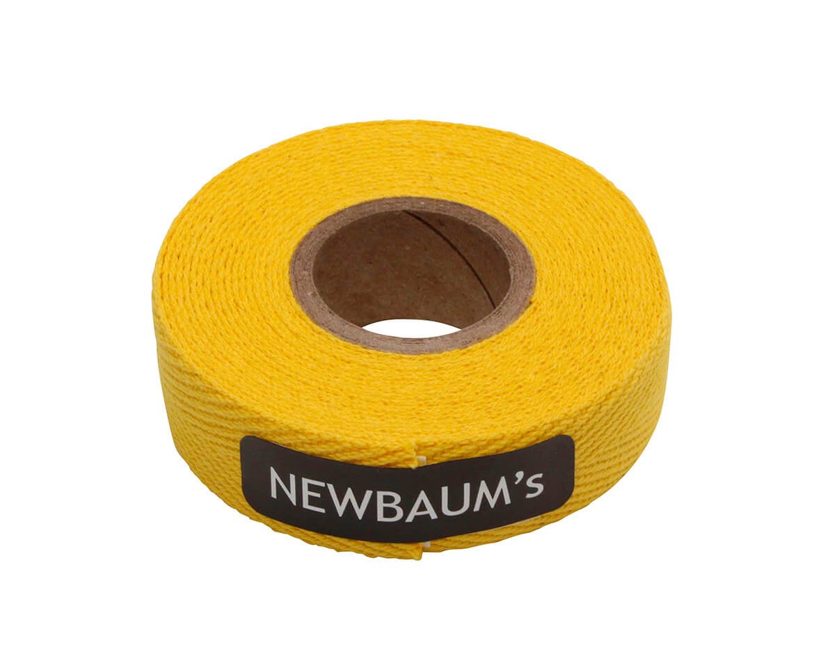 Gelbes Baumwolltape, ideal zum Umwickeln von harten Luftringen und Trapezen, um eine komfortable Haptik zu schaffen. Erhältlich im Luftakrobatik Shop. Gelbes Baumwolltape, ideal zum Umwickeln von harten Luftringen und Trapezen, um eine komfortable Haptik zu schaffen. Erhältlich im Luftakrobatik Shop.