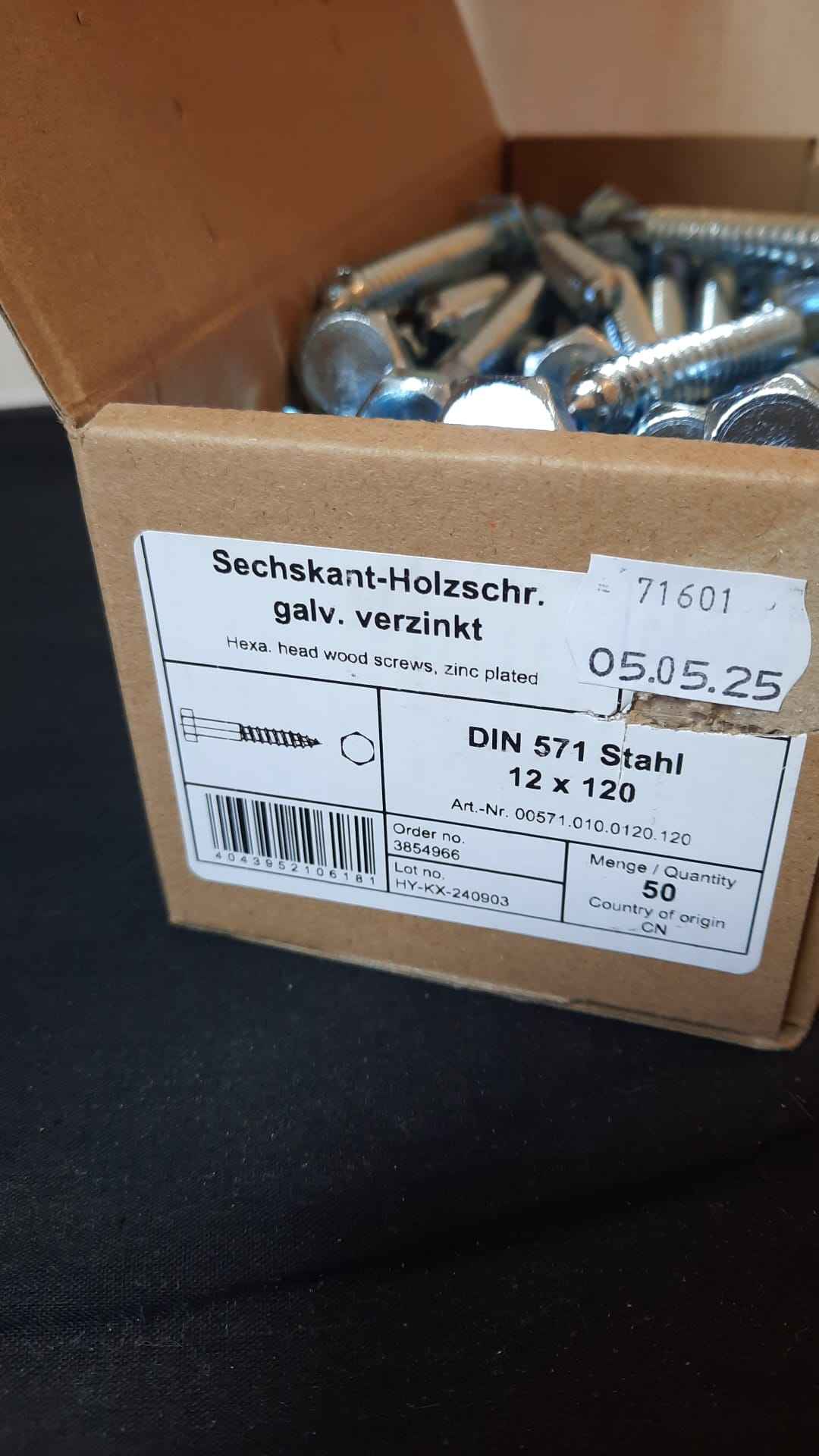 Schrauben für Holzdecken