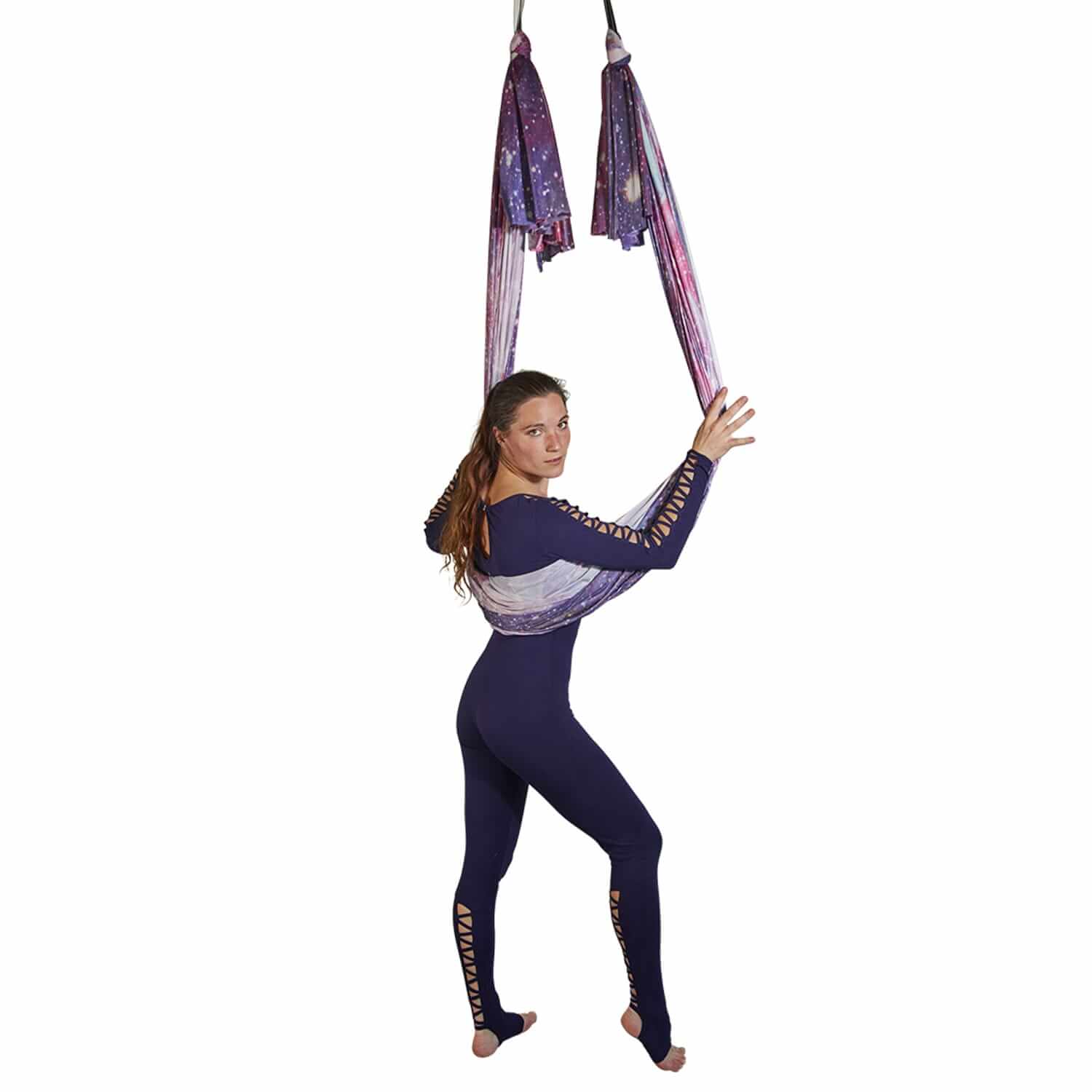 Tuchschlaufe Galaxie in Lila, Rosa und Weiß mit wenig dehnbaren Eigenschaften, perfekt für Aerial Yoga im Luftakrobatik Shop.